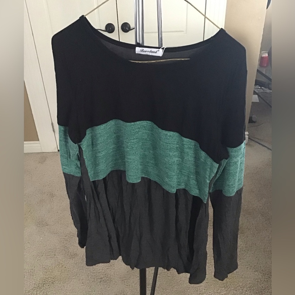 Long Sleeve Scoop Neck Nursing Shirt